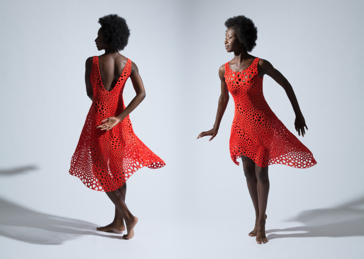 the design of our 3D-printed garments is responsive to movement