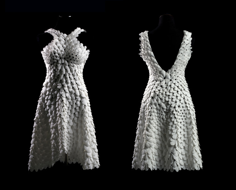 Kinematics Petals Dress 2 post 3D-printing