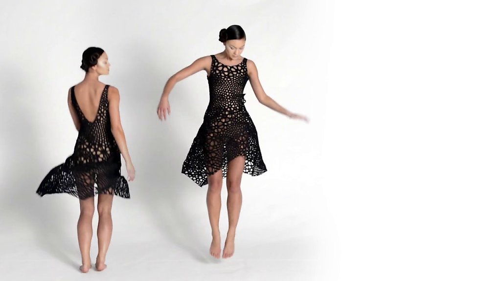 video: Kinematics Dress - in motion