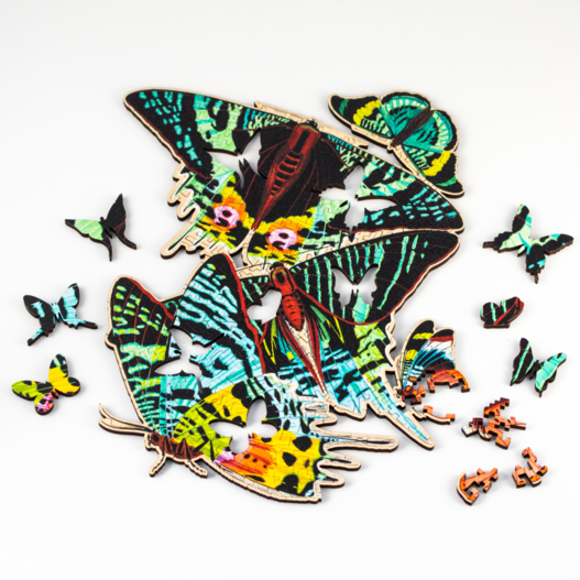 Séguy's Papillons: Sunset Moth puzzle